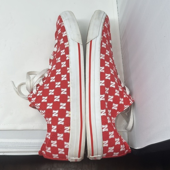 Cornhusker sneakers size 11 - Picture 7 of 8